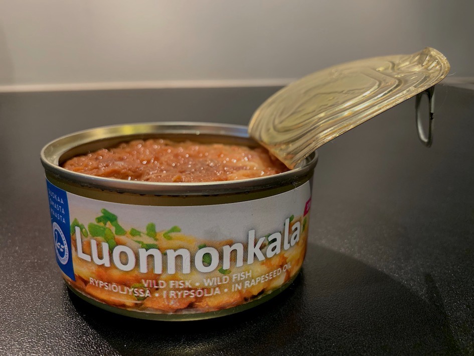 tonnikala, järvikala, kalasäilyke, Pielisen kalajaloste, Pieninen, Nurmeksen kala, kala, kalaruoka, tonnikalasäilyke, luonnonkala, luonnonkalasäilyke, villikala